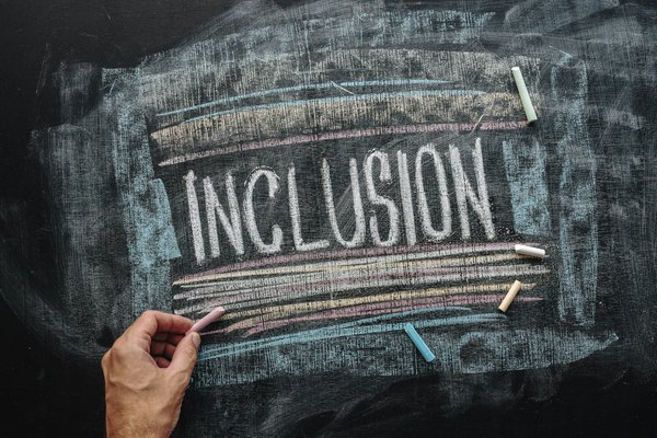 Quelles sont les meilleures pratiques pour organiser des événements sportifs inclusifs?